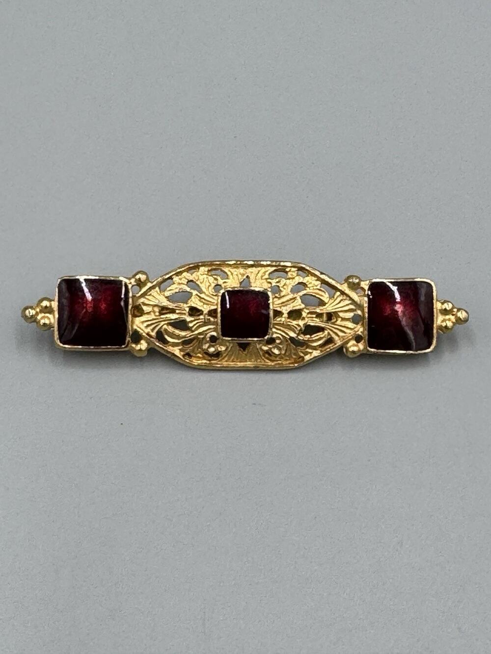 Vintage Bar Shaped Maroon & Gold Colored Lapel Pin Brooch